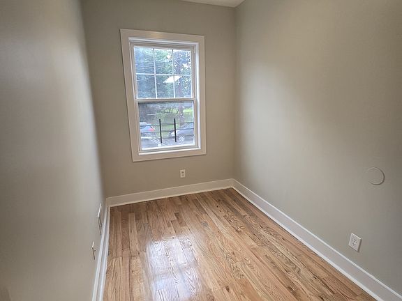 5th image of 206 22nd St #1A