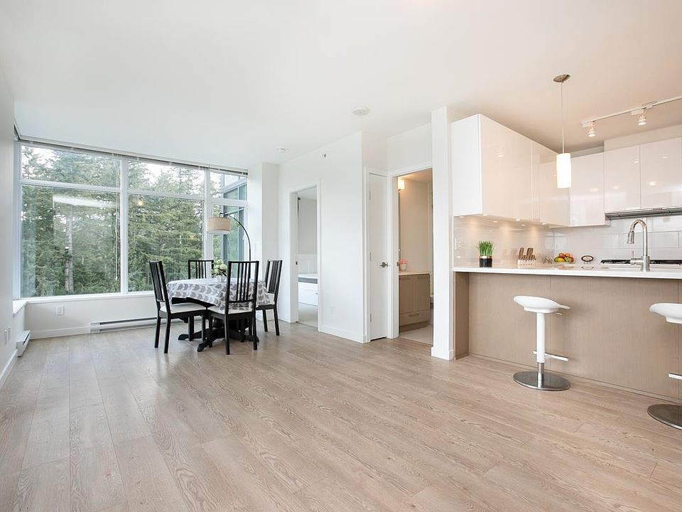 1st image of 3080 Lincoln Ave #1208