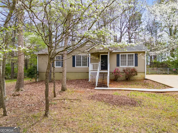 198 Poplar Point Dr, Carrollton, GA 30116