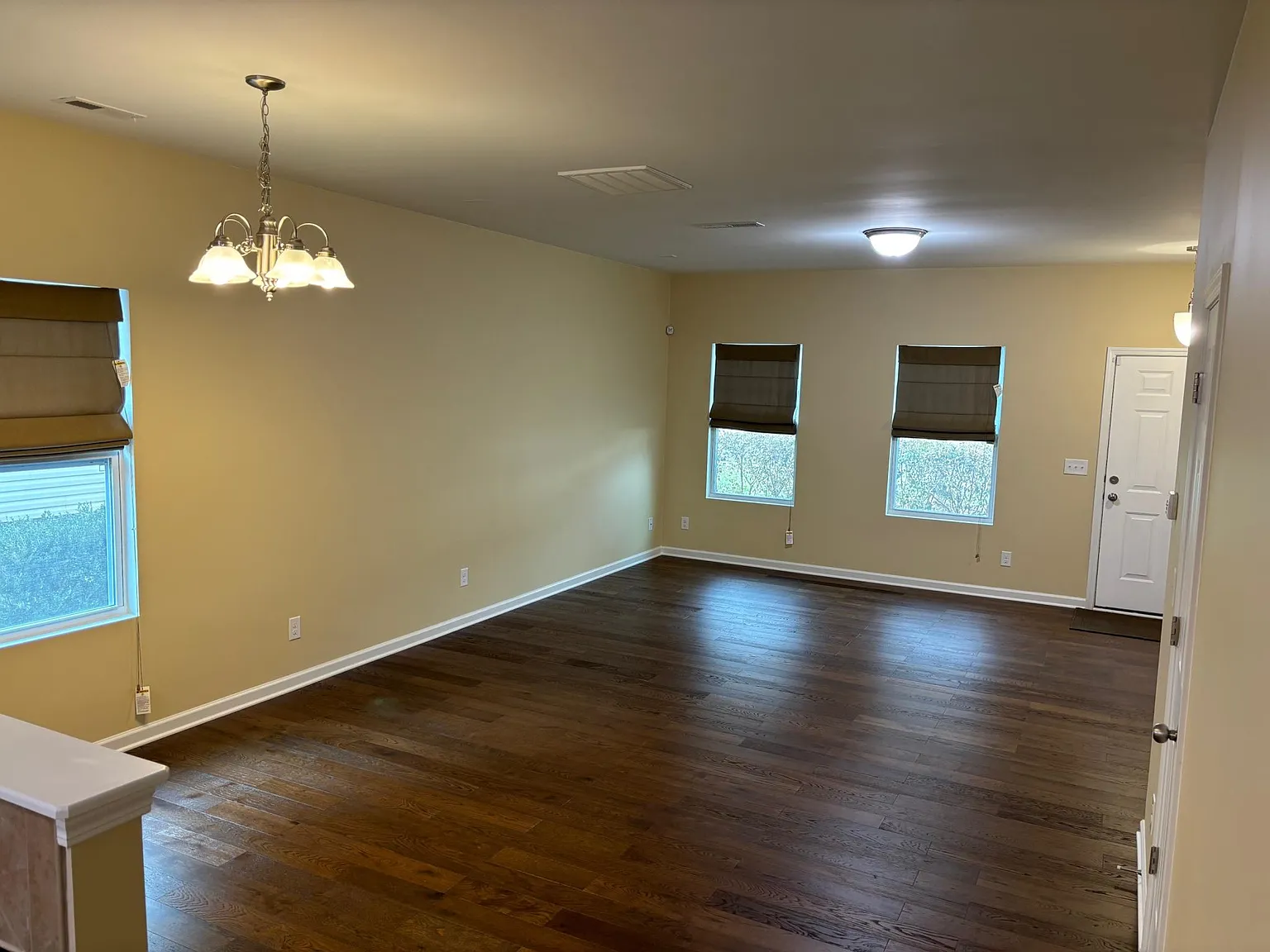 5310 Elessar Pl — Photo 3