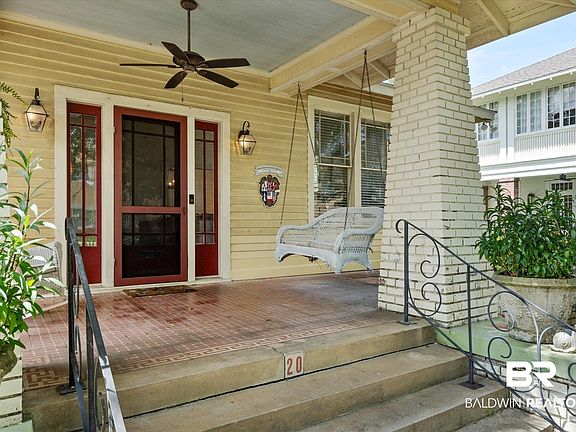 4th image of 20 S Ann St