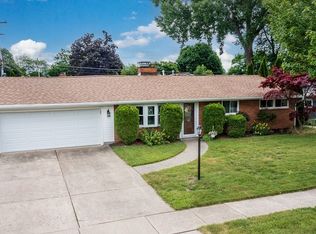 137 Burnside Dr, Tonawanda, NY 14150