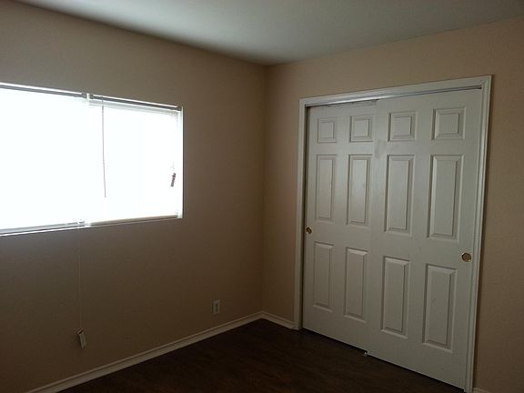 5th image of 323 Mallow Grv