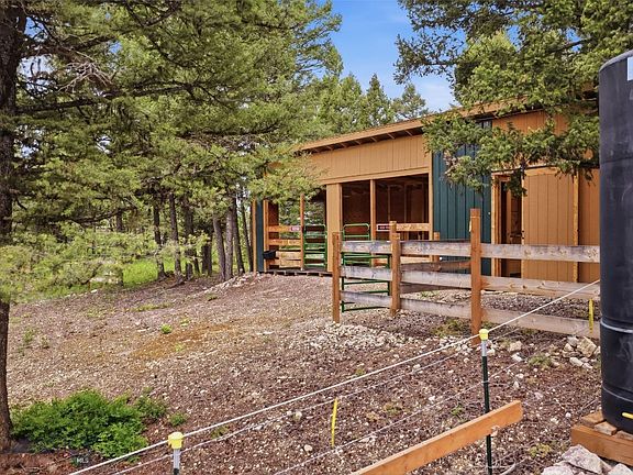 2nd image of 35465 Lessnau Ln