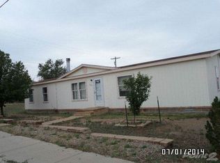 717 E 16th St, La Junta, CO 81050