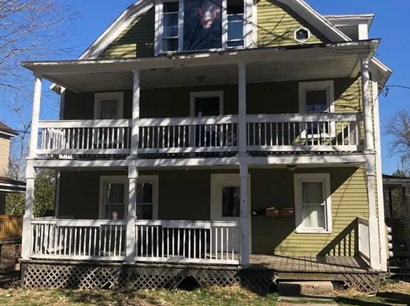 33 Phillips St, Amherst, MA 01002