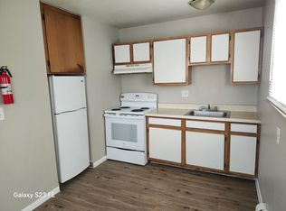 1677 Geneva St APT 7, Aurora, CO 80010