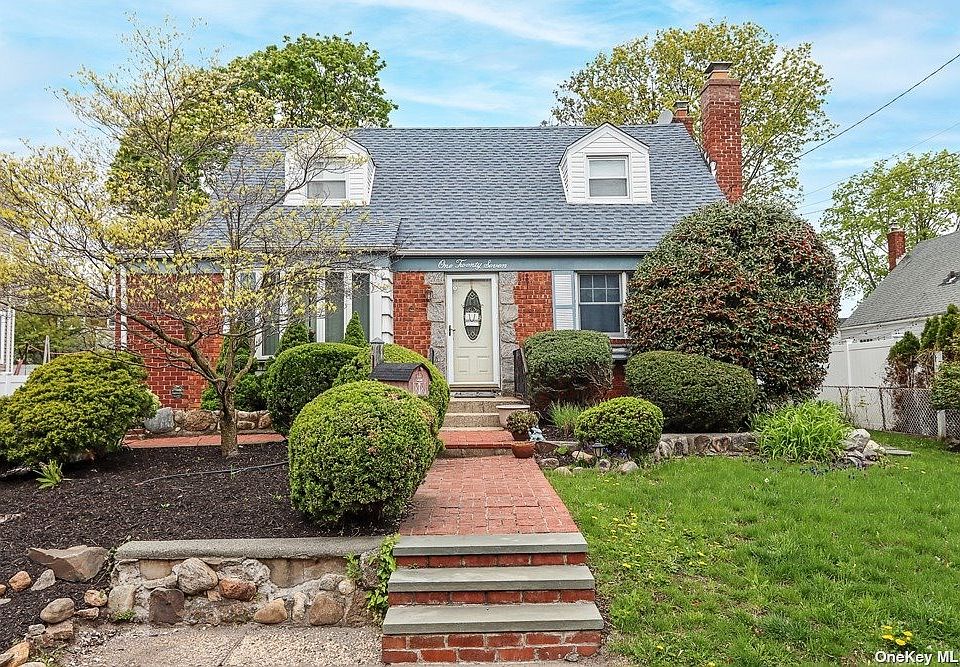 1st image of 127 Atlantic Ave