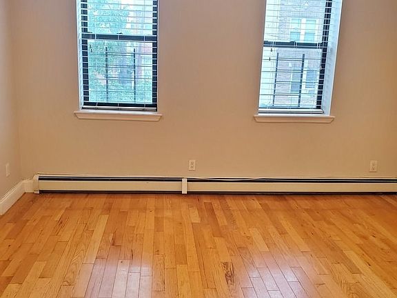 2nd image of 20-50 29th St #2AB