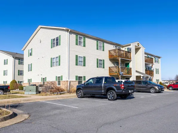45 Hailey Ln APT A11, Strasburg, VA 22657