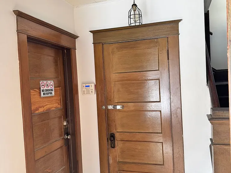 1021 Charles Ave #1021 — Photo 3