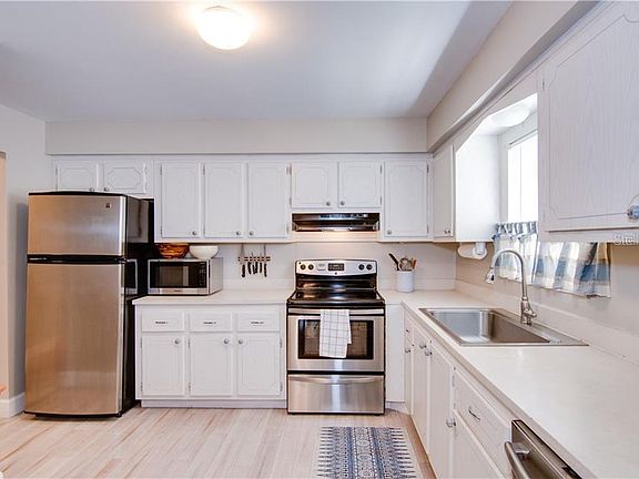 2nd image of 1706 Belleair Forest Dr APT 140