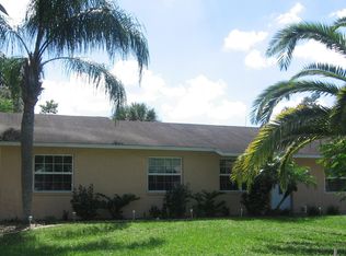4112 55th Avenue Dr E, Bradenton, FL 34203