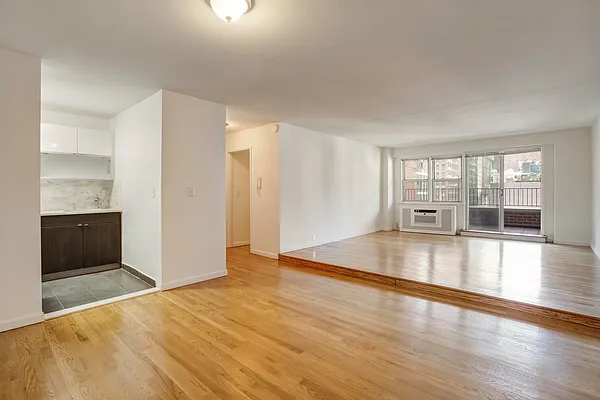 Rented by Algin Management | media 9