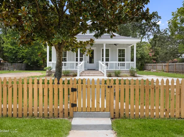 2709 Kelly Ave, Gulfport, MS 39501