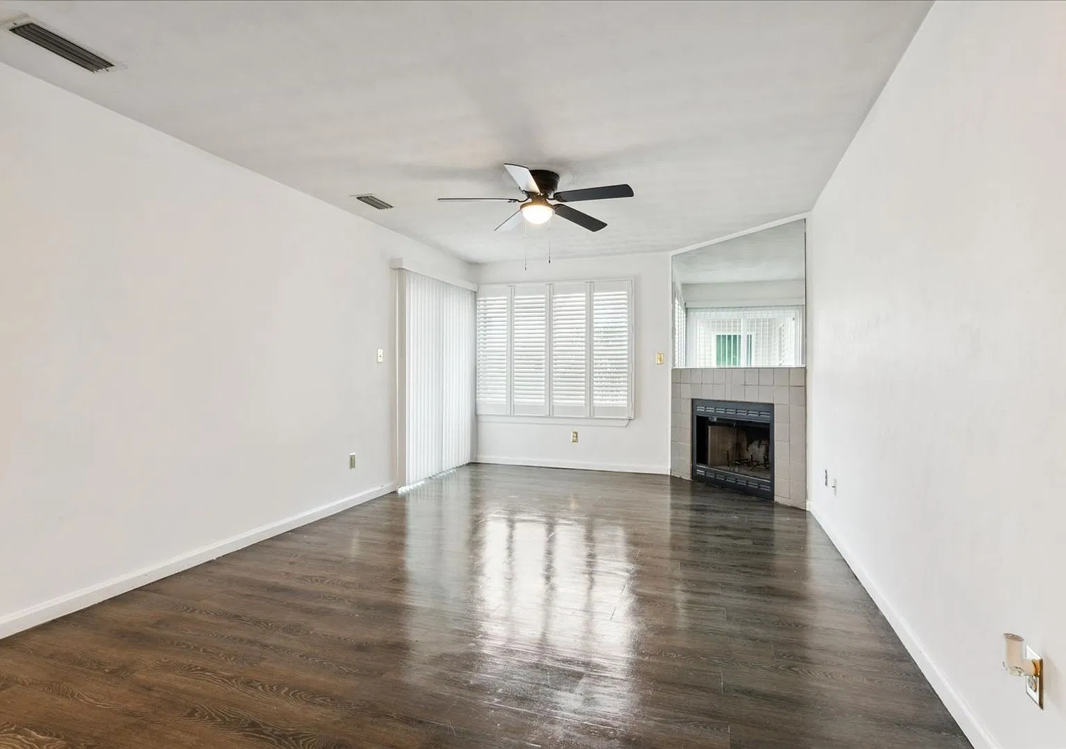 3959 Horse Run Glen — Photo 4