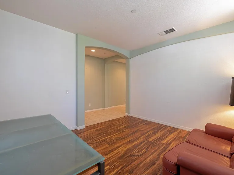 4036 Tournament Dr — Photo 10