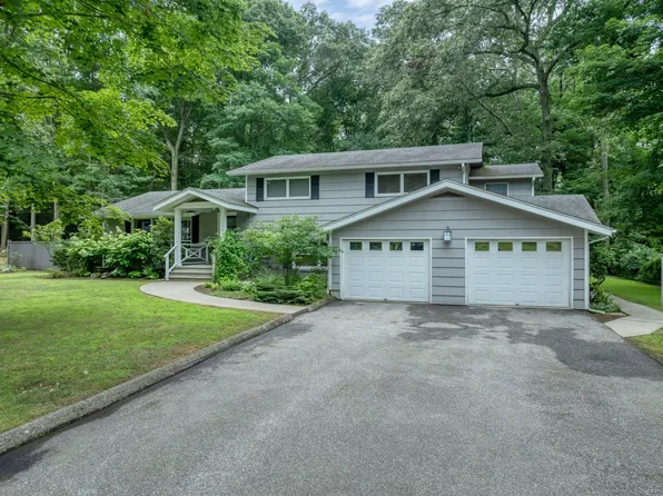 35 Sherwood Lane, Norwich, CT 06360