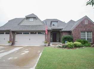 6923 N 128th Ct E, Owasso, OK 74055
