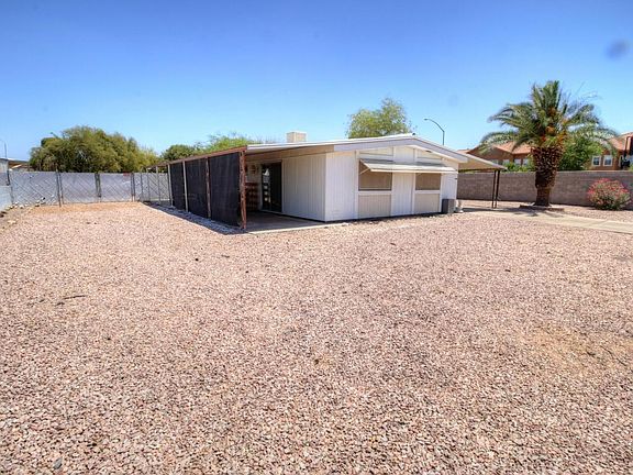 3rd image of 355 S 72nd Pl