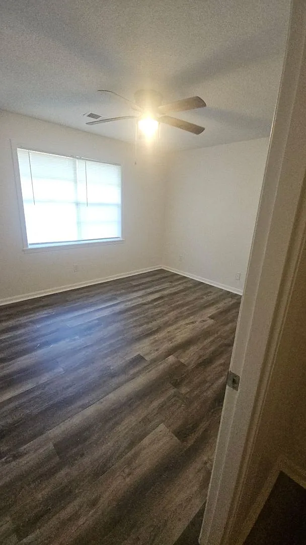 206 S.Charleston Street — Photo 3