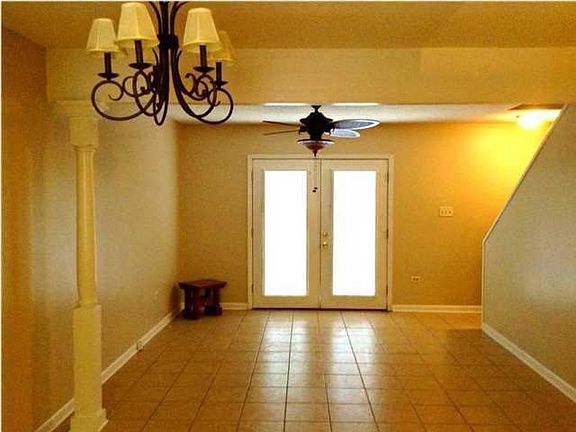 4th image of 2826 Louisiana Ave APT 1002