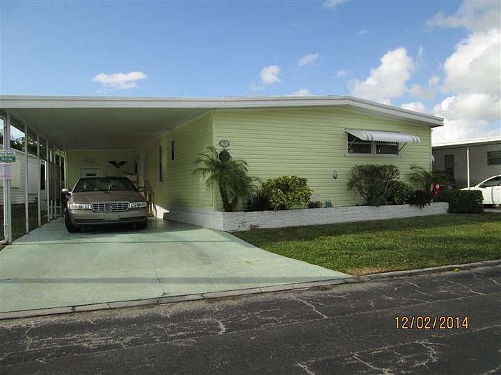 1st image of 336 Shoreland Dr