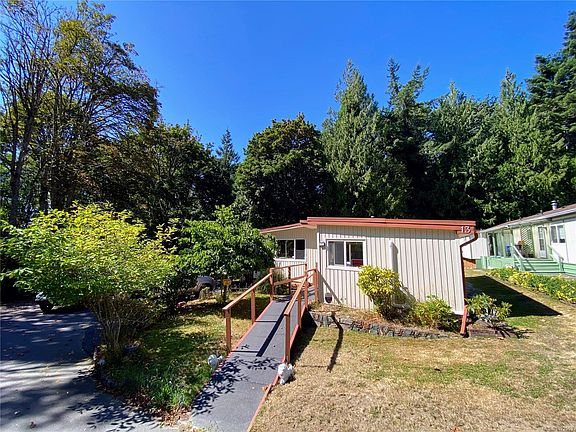 4th image of 5838 Blythwood Rd #13