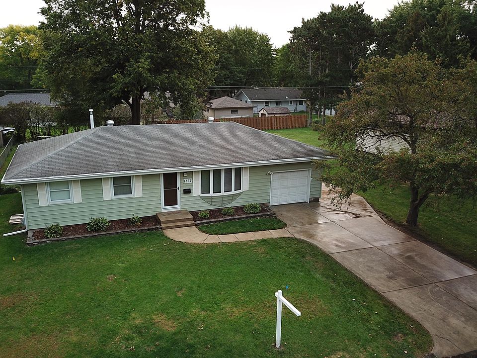 1st image of 1532 Dixon Dr