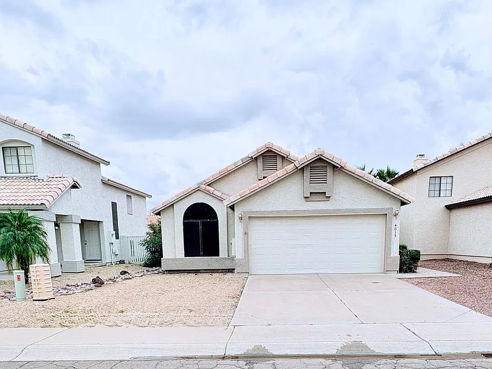 4013 E Amberwood Dr