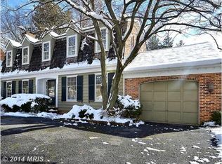 11031 Ardwick Dr, Rockville, MD 20852