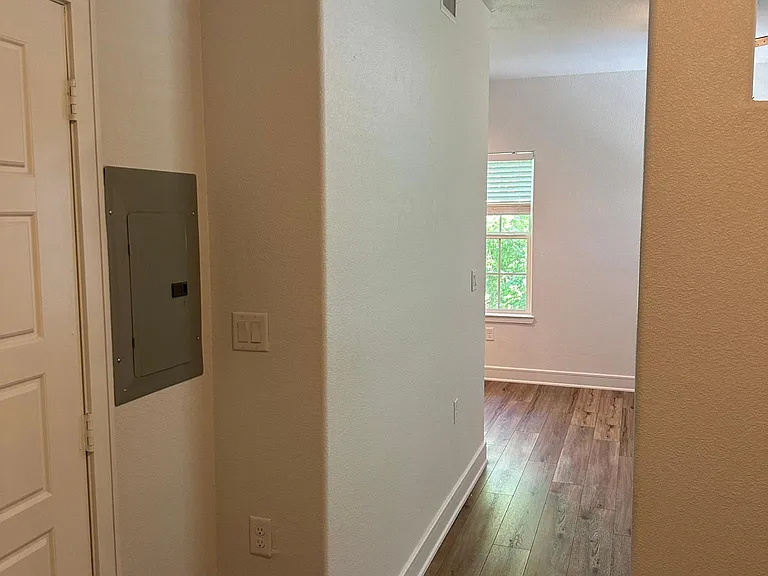 116 Hann St #15 — Photo 12