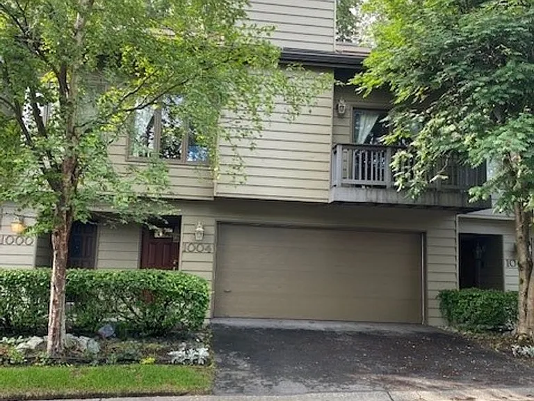 1004 Potlatch Cir — Photo 1