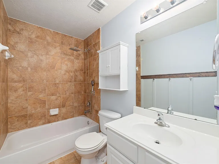 8914 Parlin Ridge Dr — Photo 23
