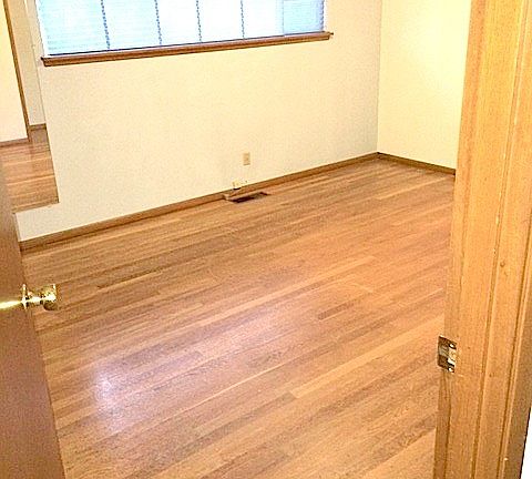 5th image of 619 84th Ave NE