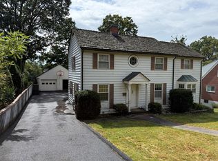 2424 Fairfield Ave, Bluefield, WV 24701