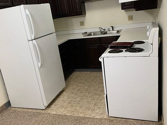 2nd image of 2712 E Rosser Ave APT 2