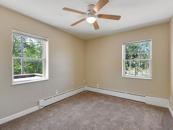 5th image of 3455 Shoreline Dr #1