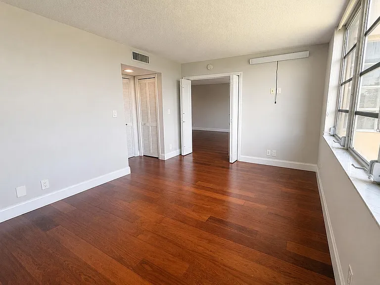 4030 W Palm Aire Dr #402 — Photo 5