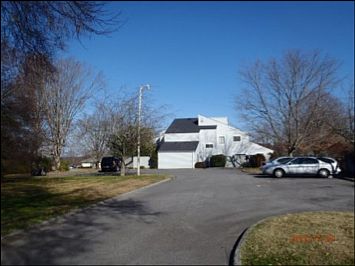 2nd image of 500 Stuart Rd NE APT 3