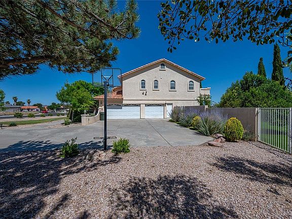5th image of 4069 Monte Moro Way