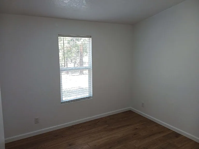 52145 Dustan Rd — Photo 20