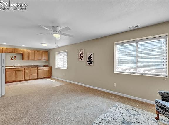 5th image of 8667 Chancellor Dr