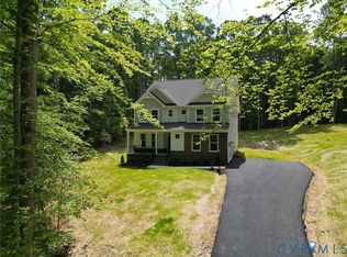 3911 Jett Ct, Gum Spring, VA 23065