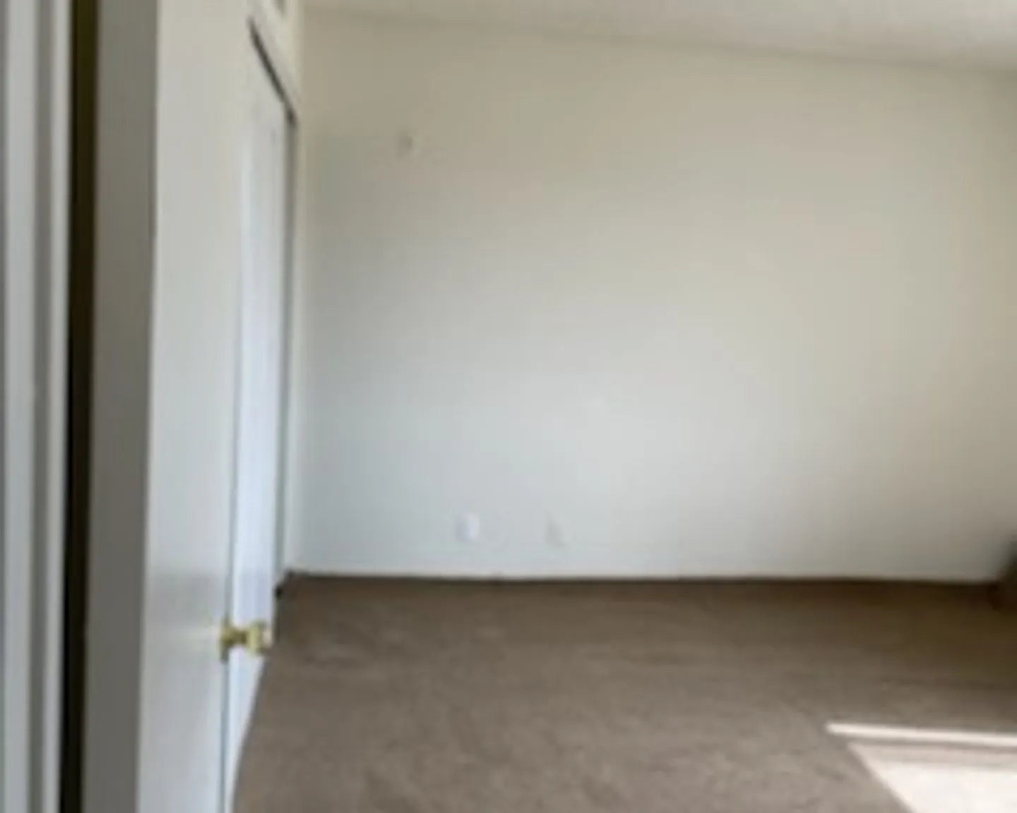 061 - Orange Grove Apartments — Photo 4