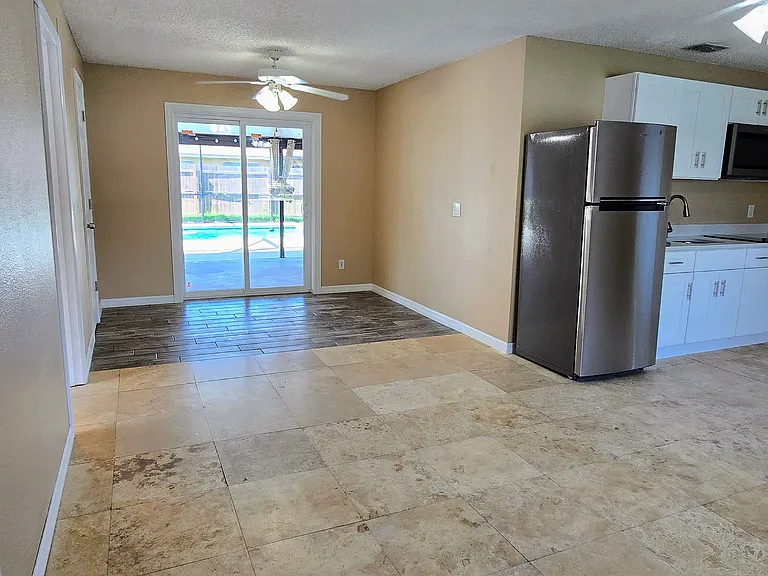 4412 Mesa Verde Dr #2 — Photo 20
