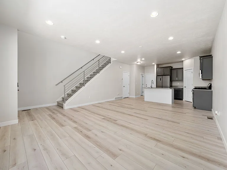 15083 S Reins Way — Photo 6