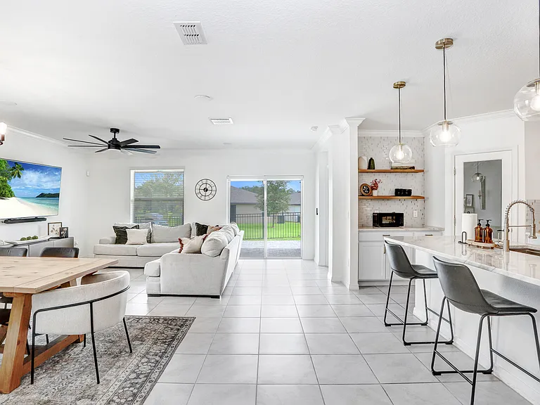 6766 Shelby Lynn Way — Photo 3