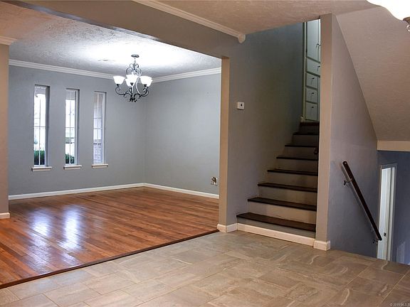 5th image of 2205 E Foster Dr