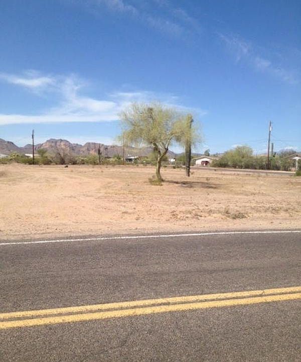2nd image of 0 W Tepee St